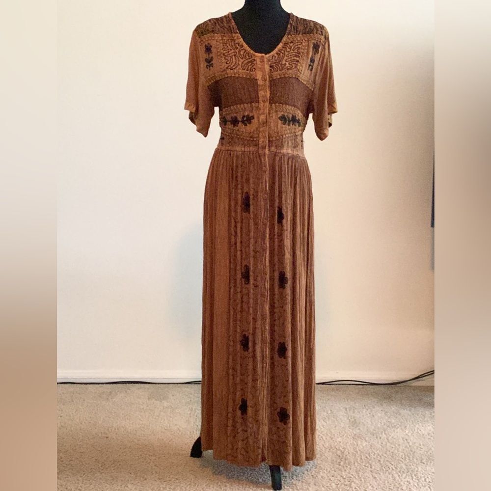 Midi Dresses Size M - Picture 10 of 15